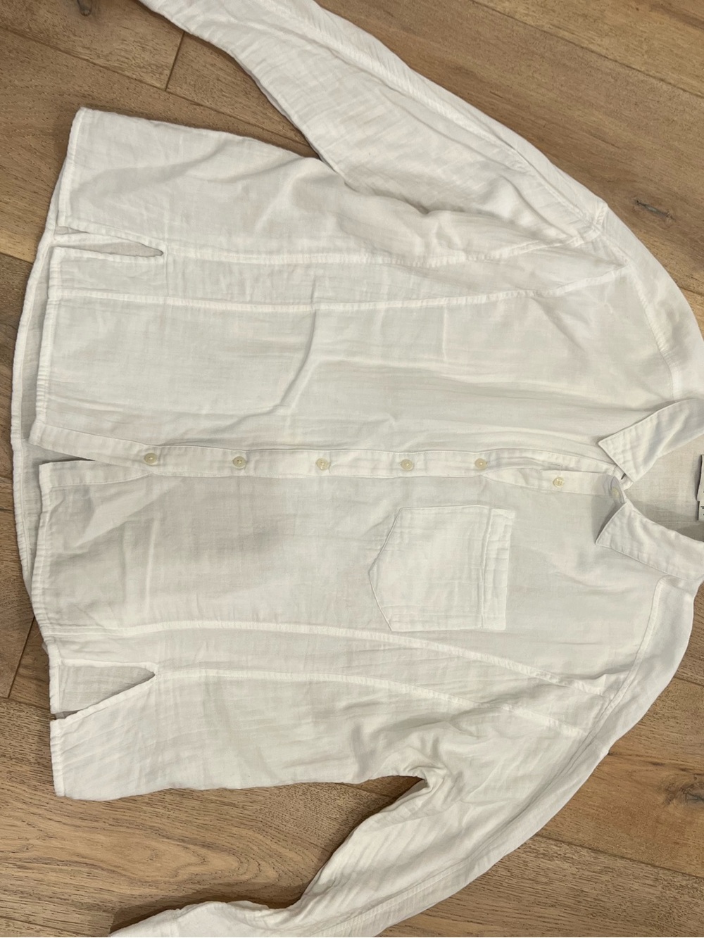 Vineyard Vines White Button-Up Linen Shirt